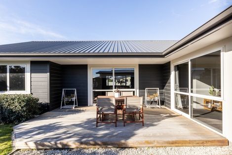 Photo of property in 11 Drake Crescent, Awatoto, Napier, 4110