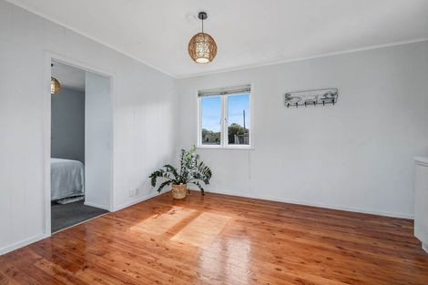 Photo of property in 30 Foster Crescent, Snells Beach, 0920