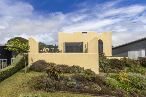 Photo of property in 18 Turangitukua Terrace, Kuratau, Turangi, 3381