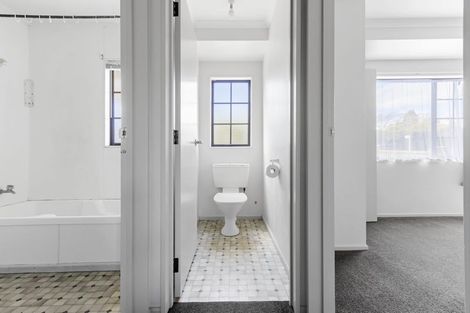 Photo of property in 32 Tawa Street, Hilltop, Taupo, 3330