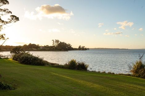 Photo of property in 204e Beach Road, Katikati, 3178