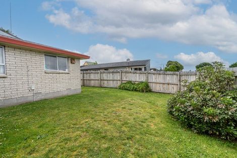 Photo of property in 8 Leslie Place, Deanwell, Hamilton, 3206