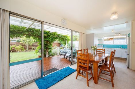 Photo of property in 2/361 Botanical Road, West End, Palmerston North, 4412