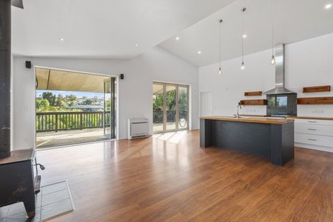 Photo of property in 27 Bayvista Close, Welcome Bay, Tauranga, 3112