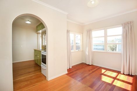 Photo of property in 30 Nottingham Avenue, Awapuni, Palmerston North, 4412