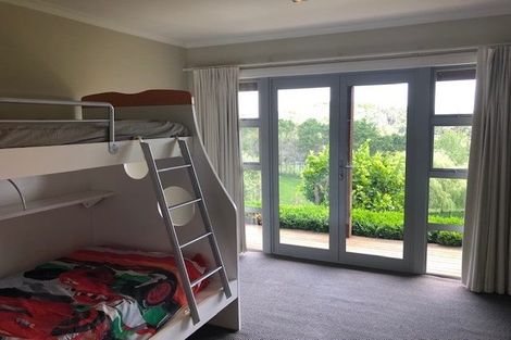 Photo of property in 15 Mcgiven Place, Coatesville, Albany, 0793