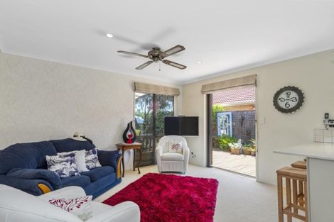 Photo of property in 120 Longview Drive, Papamoa Beach, Papamoa, 3118