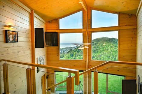 Photo of property in 8 City Heights, Maitai, Nelson, 7010