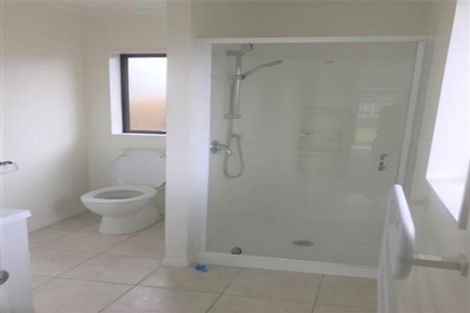 Photo of property in 18 Donegal Park Drive, Flat Bush, Auckland, 2019