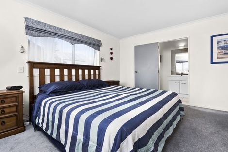 Photo of property in 32 Parewaitai Court, Papamoa Beach, Papamoa, 3118