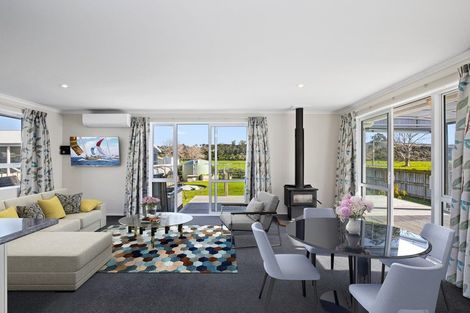 Photo of property in 56 Kowhai Avenue, Kaiaua, Pokeno, 2473