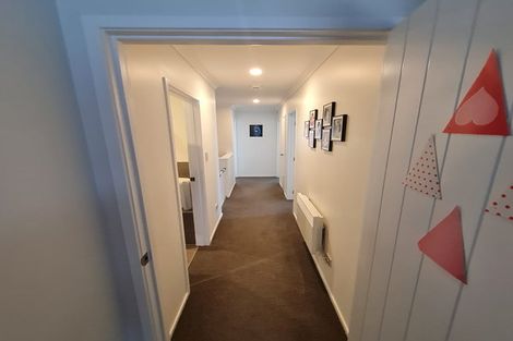 Photo of property in 97 Schoolside Road, Kumeu, 0810