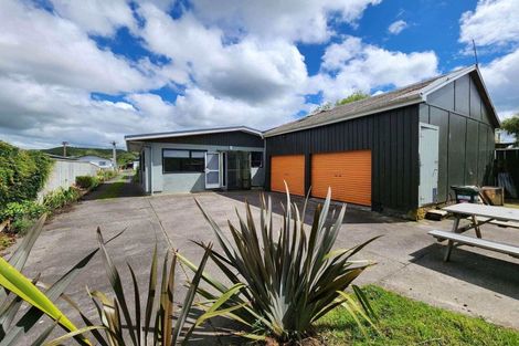 Photo of property in 3 Queen Street, Aramoho, Whanganui, 4500