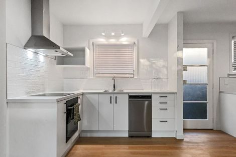 Photo of property in 1/6 Brougham Street, Addington, Christchurch, 8024