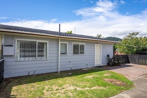 Photo of property in 166a Arawhata Road, Paraparaumu, 5032