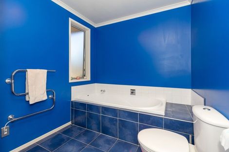 Photo of property in 4 Nielsen Gardens, Rototuna, Hamilton, 3210