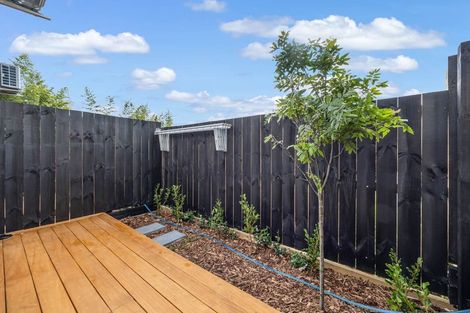 Photo of property in 252 Pakuranga Road, Pakuranga Heights, Auckland, 2010