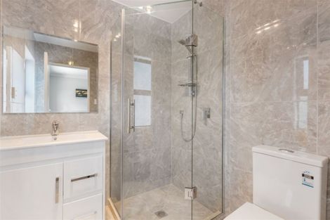 Photo of property in 8c Mahon Place, Papatoetoe, Auckland, 2025