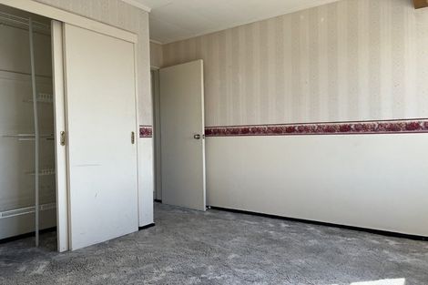 Photo of property in 23 Jasmine Grove, Maungaraki, Lower Hutt, 5010