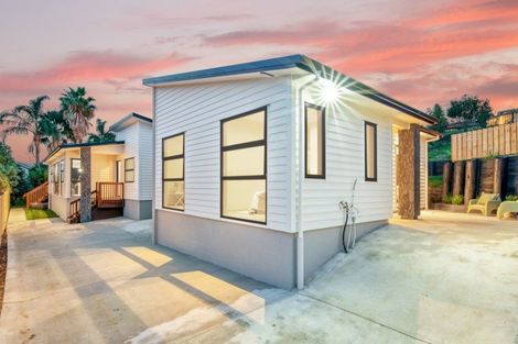 Photo of property in 26b Gulf Harbour Drive, Gulf Harbour, Whangaparaoa, 0930