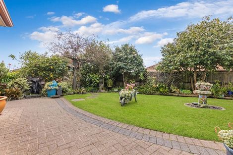 Photo of property in 7 Highfields Terrace, Henderson, Auckland, 0612