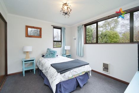 Photo of property in 220 Mill Road South, Seaward Bush, Invercargill, 9871