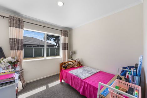 Photo of property in 12 Wills Road, Bell Block, New Plymouth, 4312