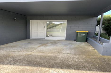 Photo of property in 89 Hillcrest Avenue, Hillcrest, Auckland, 0627