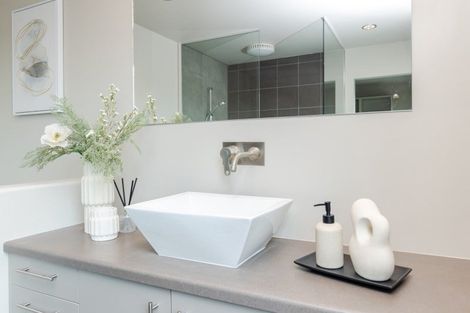 Photo of property in 102 Lake Road, Frankton, Hamilton, 3204