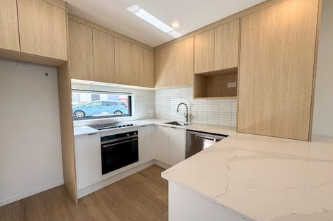 Photo of property in 30d Flaxdale Street, Birkdale, Auckland, 0626