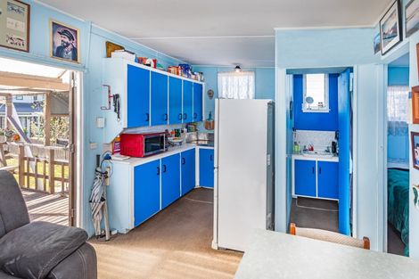 Photo of property in 116 Aickin Road, Whangamata, 3620