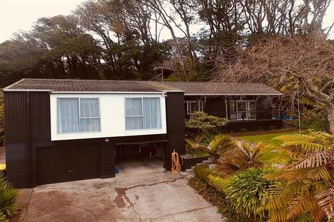 Photo of property in 14 Lombardy Place, Whalers Gate, New Plymouth, 4310