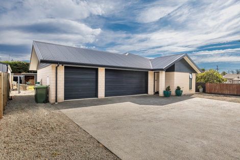 Photo of property in 200b Queen Street, Waimate, 7924