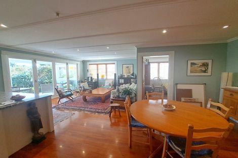 Photo of property in 23 Cowper Street, Devonport, Auckland, 0624