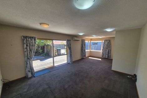 Photo of property in 27a De Havilland Street, Hornby, Christchurch, 8042