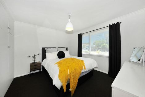 Photo of property in 2/56 Surrey Street, Linwood, Christchurch, 8062