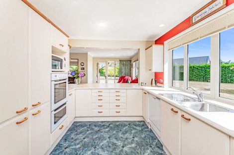 Photo of property in 21 Churchlea Place, Darfield, 7510