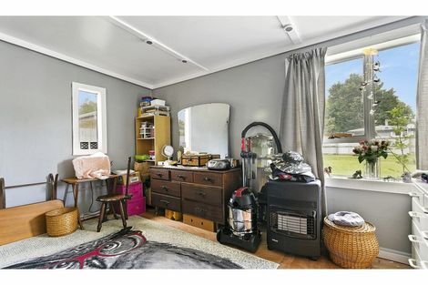 Photo of property in 37 Te Rangitautahanga Road, Turangi, 3334