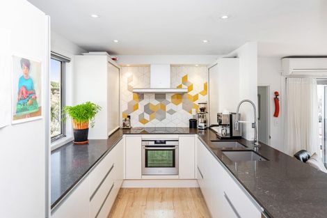 Photo of property in 14 Upper Crichton Terrace, Cashmere, Christchurch, 8022