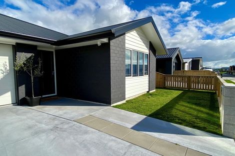 Photo of property in 42 Union Drive, Papamoa, 3118