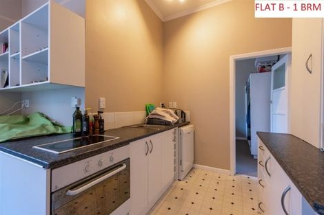 Photo of property in 22 Devon Street, Aro Valley, Wellington, 6021