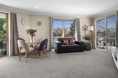 Photo of property in 2 Glencullen Drive, Casebrook, Christchurch, 8051