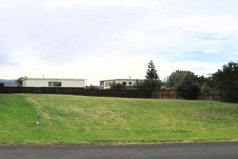 Photo of property in 21 Blue Bell Parade, Omaha, 0986