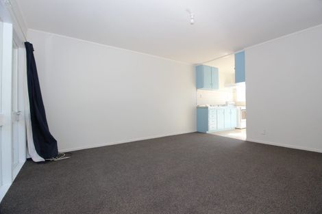Photo of property in 2/107 Pilkington Road, Panmure, Auckland, 1072