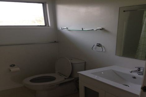 Photo of property in 2/26 Karaka Street, New Lynn, Auckland, 0600