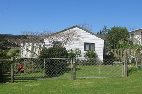 Photo of property in 15 Gray Avenue, Kuaotunu West, Whitianga, 3592