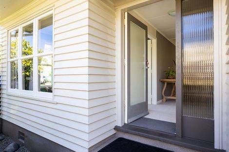 Photo of property in 29 Cornwall Street, Brooklands, New Plymouth, 4310