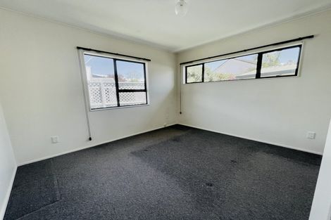 Photo of property in 111b Rosario Crescent, Red Beach, 0932