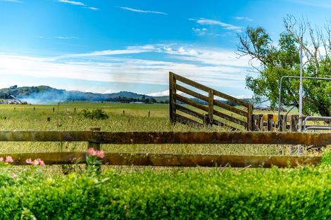 Photo of property in 231 Masterton Castlepoint Road, Te Ore Ore, Masterton, 5886
