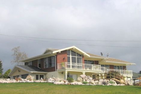 Photo of property in 79 Utuhina Road, Springfield, Rotorua, 3015